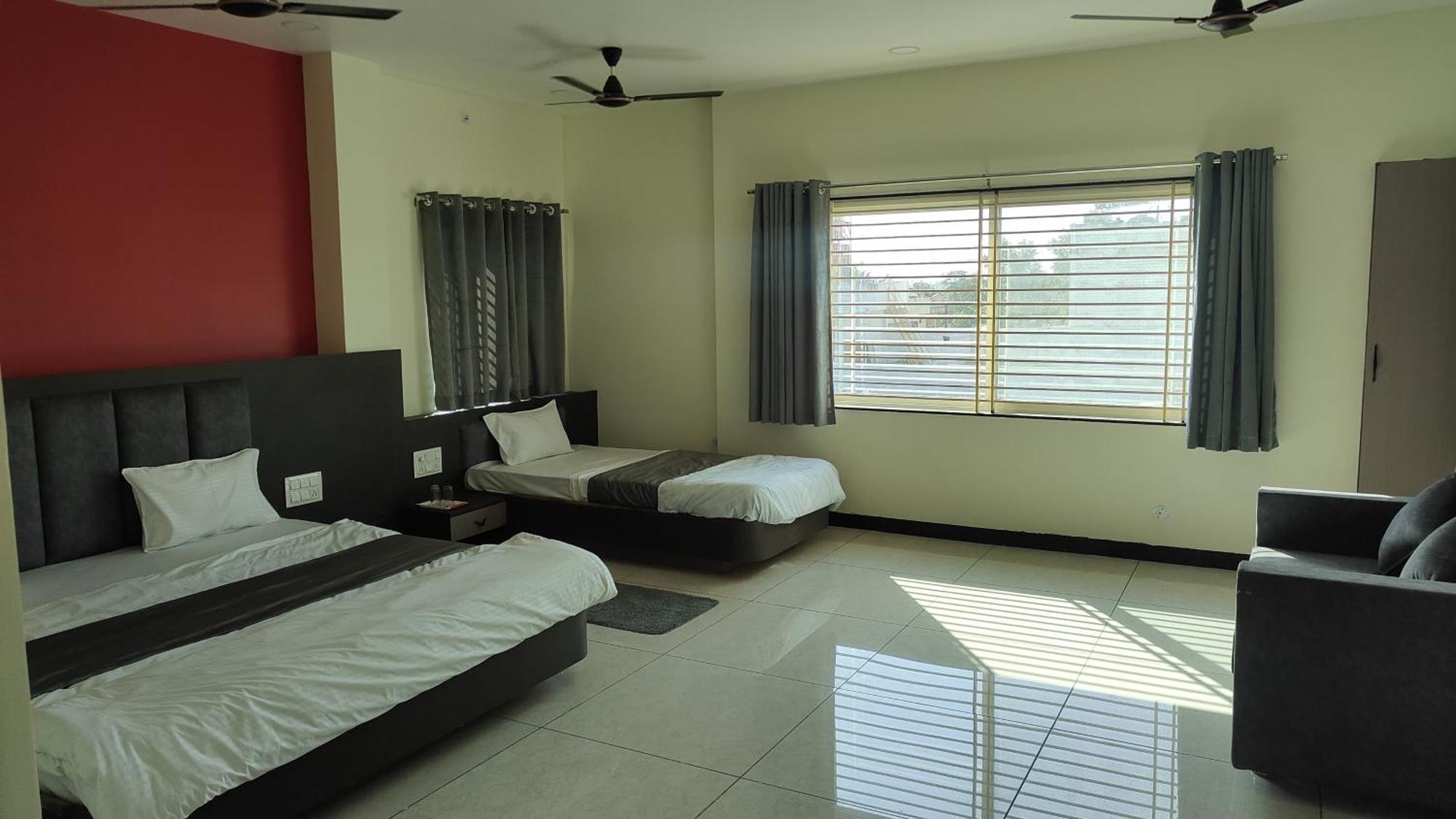 Yashomati Hotel Maheshwar Exterior foto